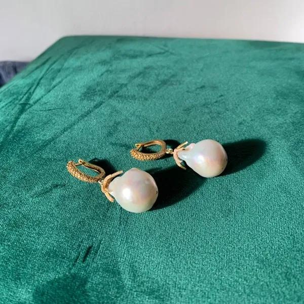 Сережки з барочними перлами срібло золочене