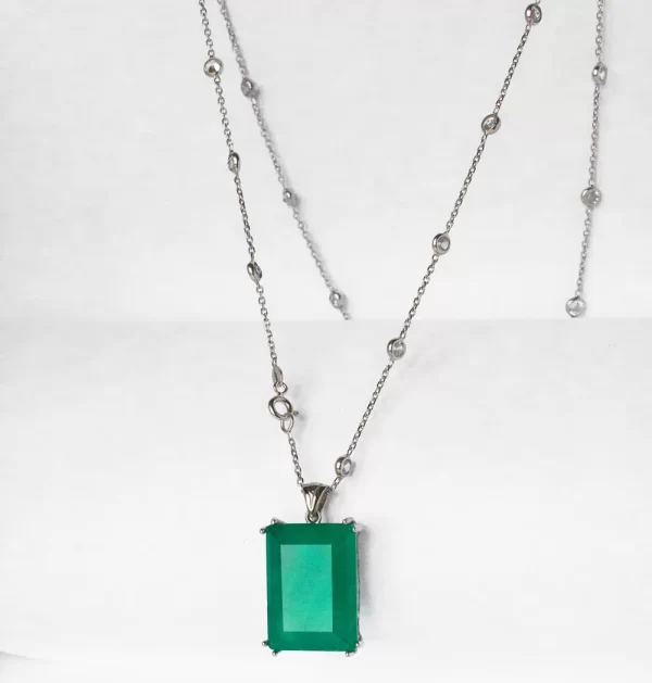 Emerald LAB necklace