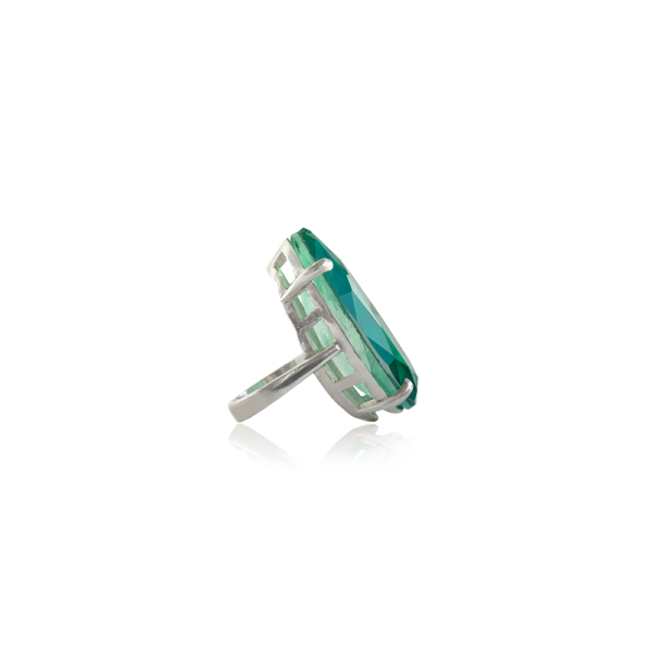 Ring with emerald hydrothermal drop 35*16 mm