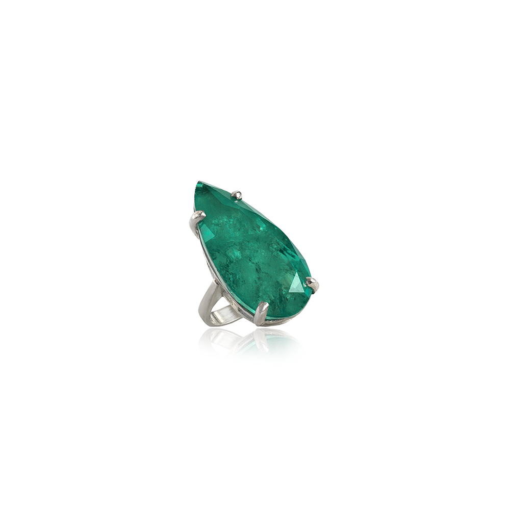 Ring with emerald hydrothermal drop 35*16 mm