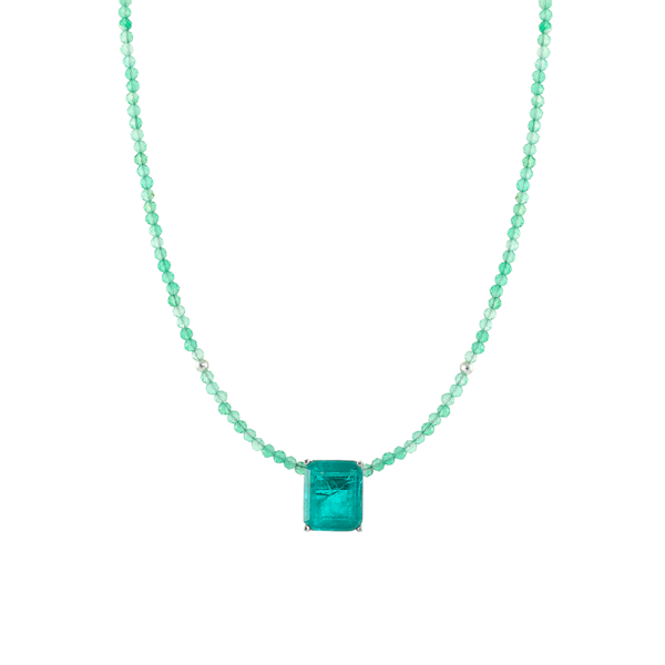 Choker emerald with pendant 
 hydrothermal emerald 12*10 mm