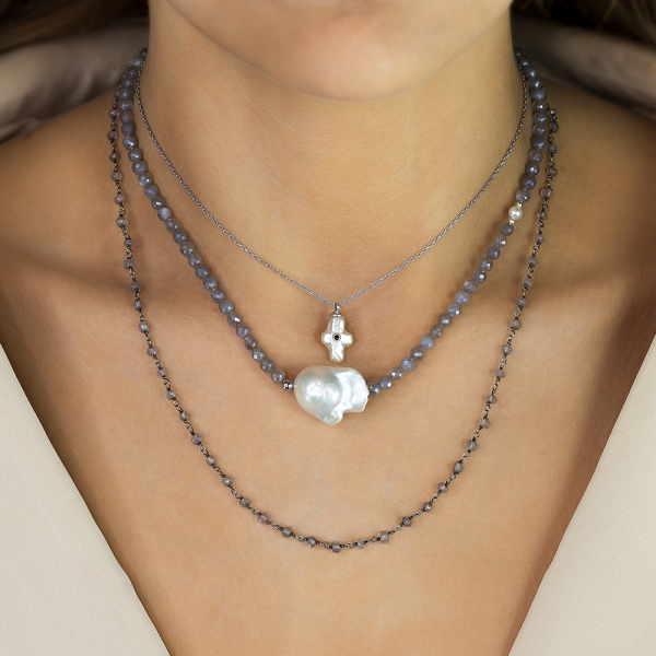 Necklace labradorite  with baroque pearl 40 cm