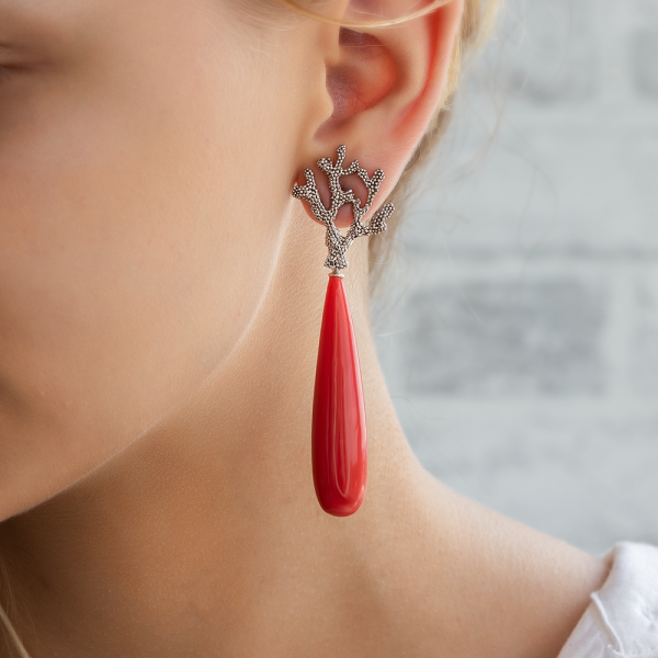 Earrings with coral drop-shaped  5*1cm