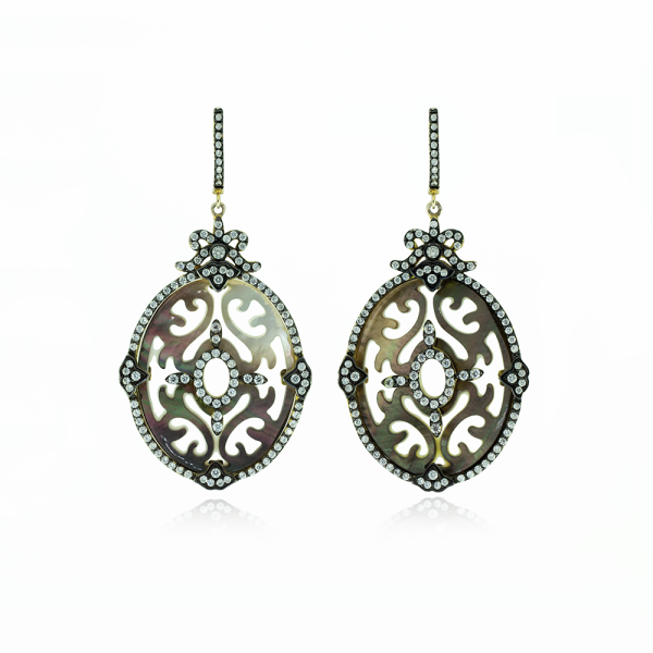Earrings with carved motherpearl